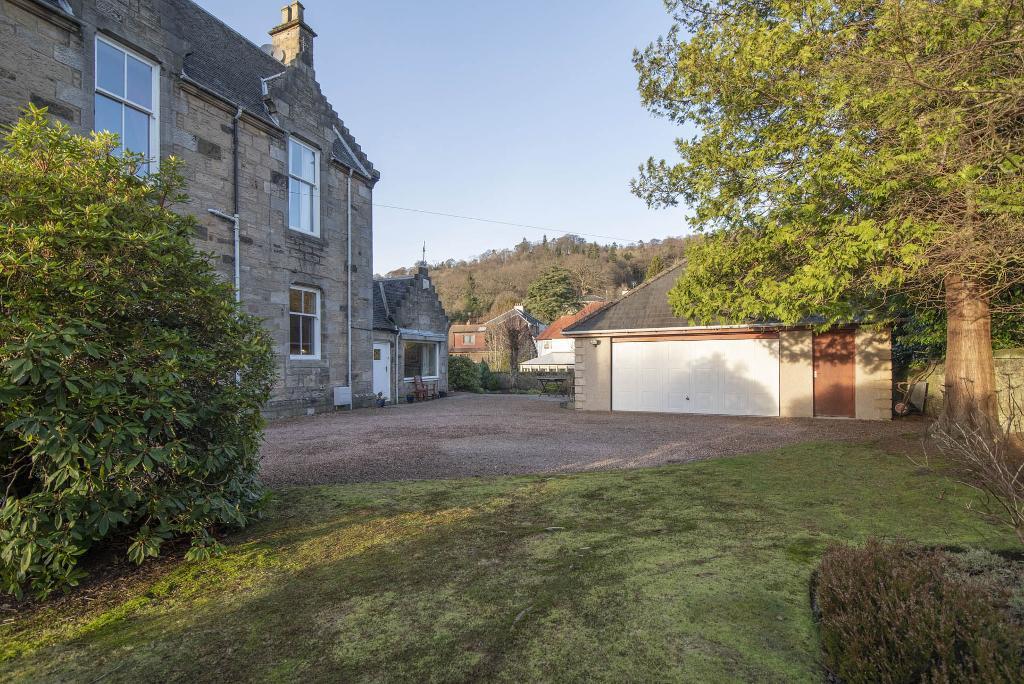 Chalton Road, Bridge of Allan, FK9 4EF Halliday Homes