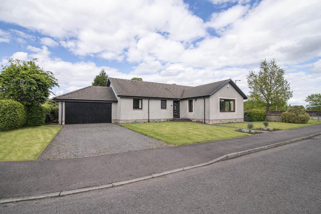 Commanders Grove, Braco, Dunblane, Perthshire, FK15 9PL Halliday Homes