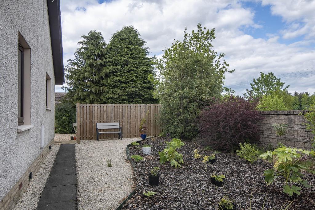 Commanders Grove, Braco, Dunblane, Perthshire, FK15 9PL Halliday Homes