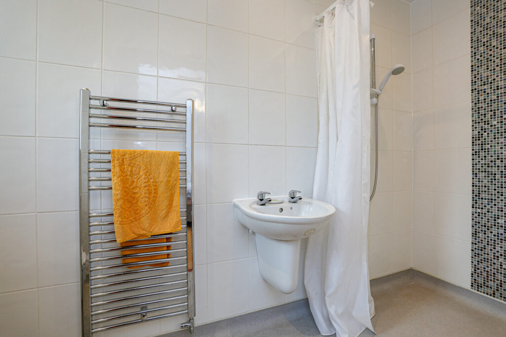 Ensuite