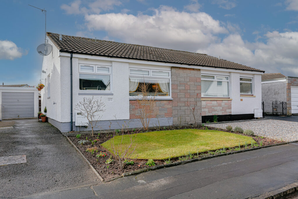 Chisholm Avenue, Causewayhead, FK9 Halliday Homes