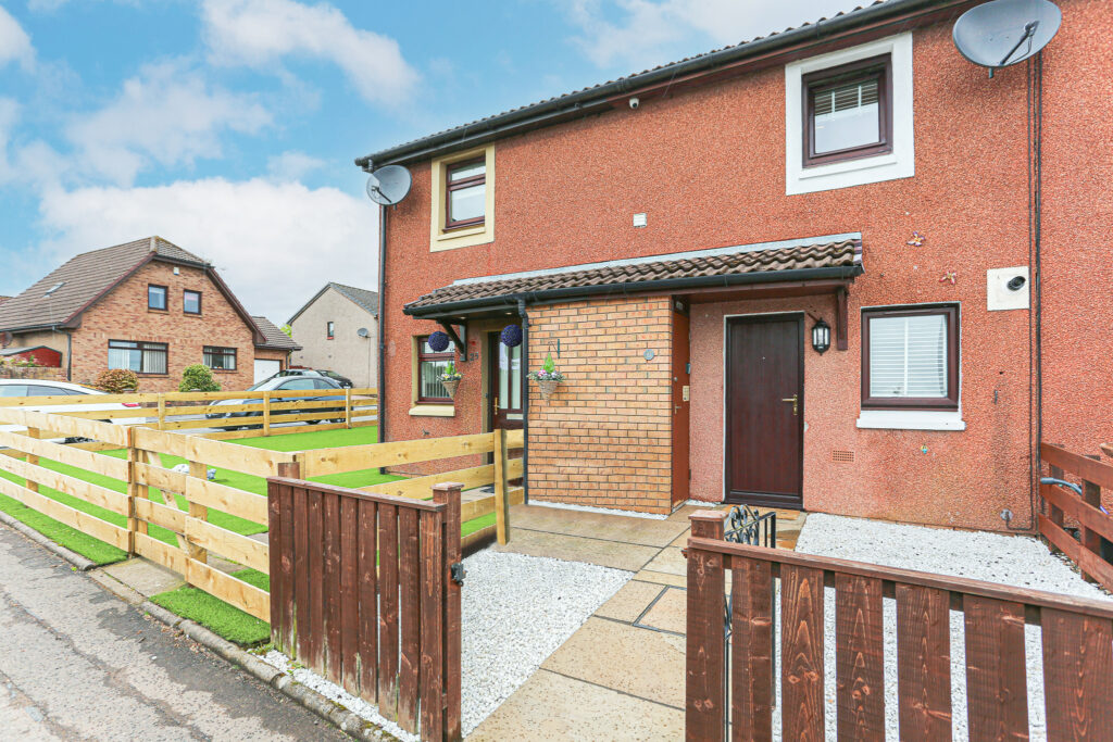 Laxdale Drive, Denny, FK6 Halliday Homes