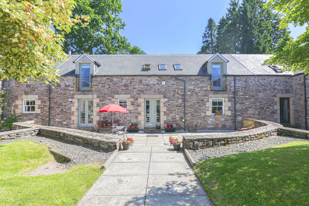 Kippendavie Mains, Dunblane, FK15 Halliday Homes