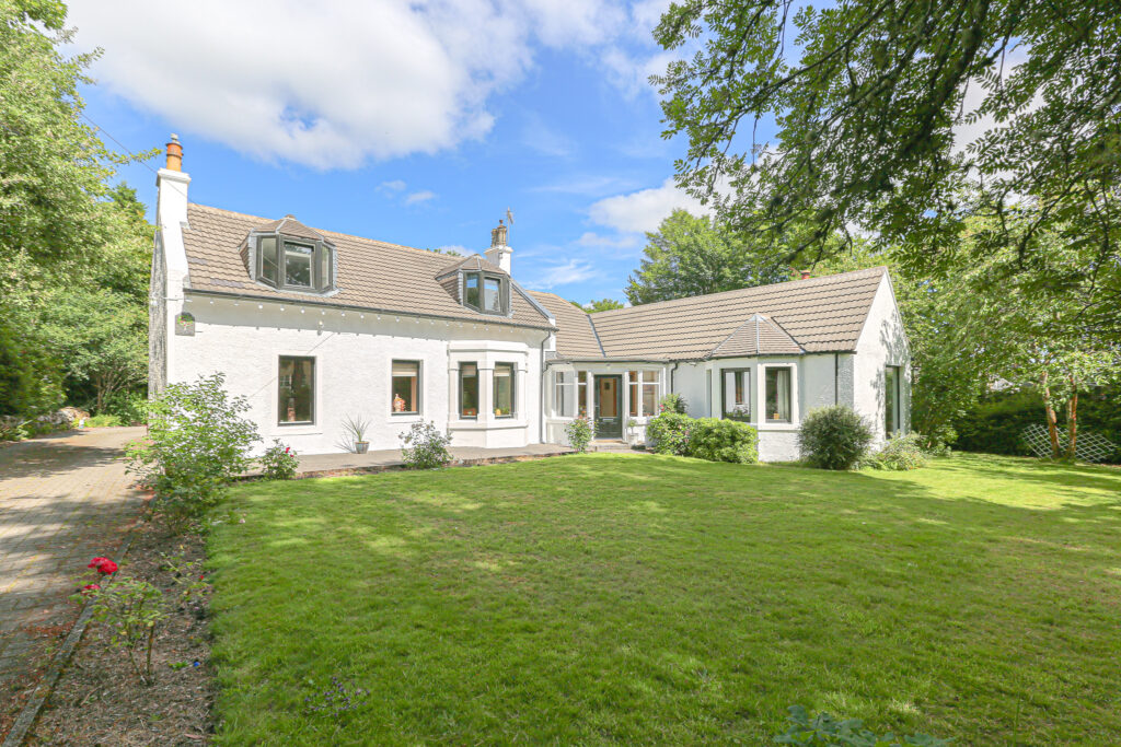 Rowandale, Glen Road, Torwood, FK5 Halliday Homes