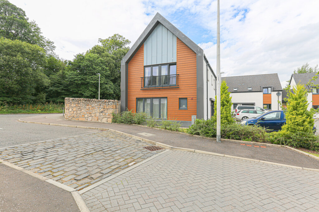 Citizen Jaffray Court, Cambusbarron, Stirling, FK7 Halliday Homes