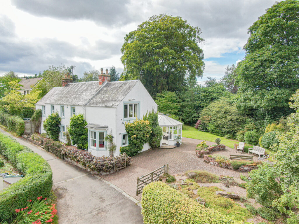 Little Broich, Fore Road, Kippen, FK8 Halliday Homes