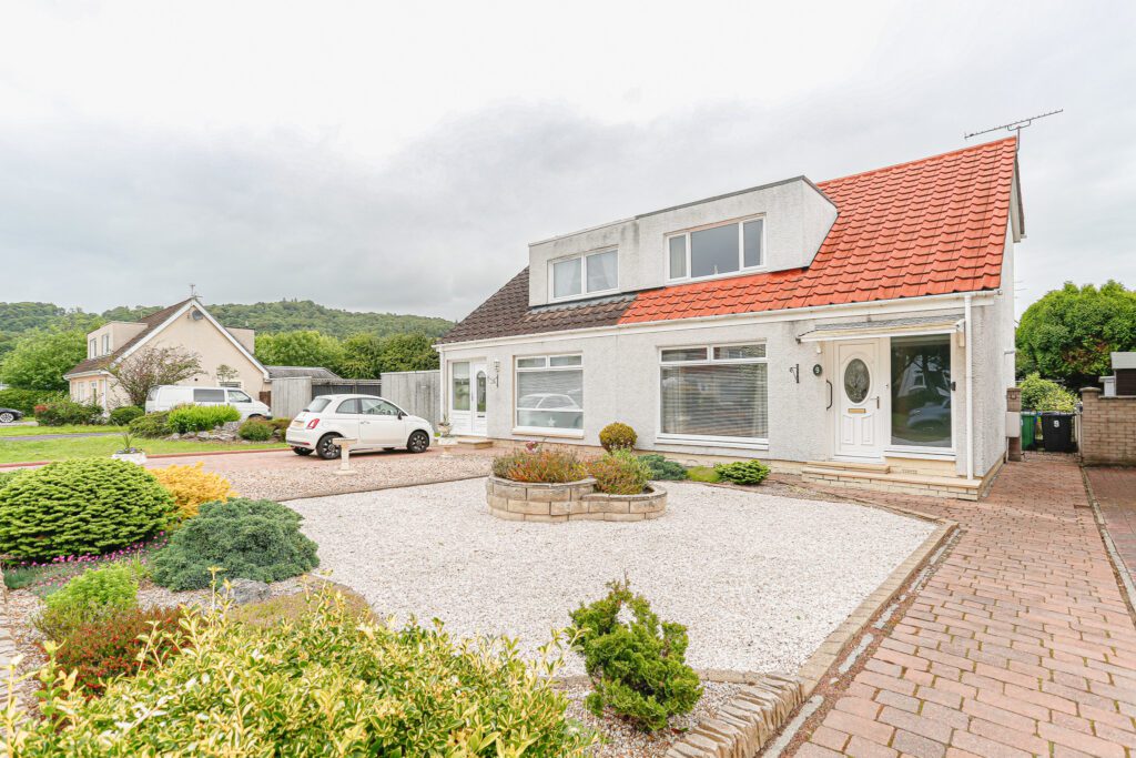 Hillview Drive, Bridge of Allan, FK9 Halliday Homes