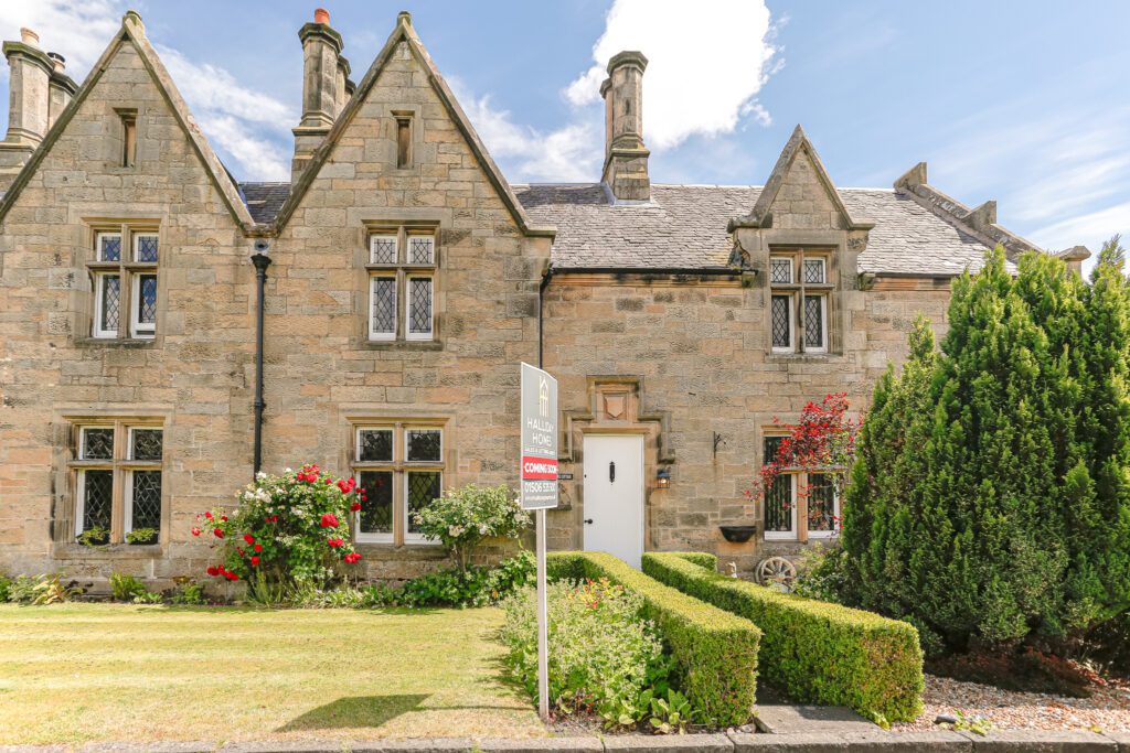 Mid Acre Cottage, Dunmore, FK2 Halliday Homes