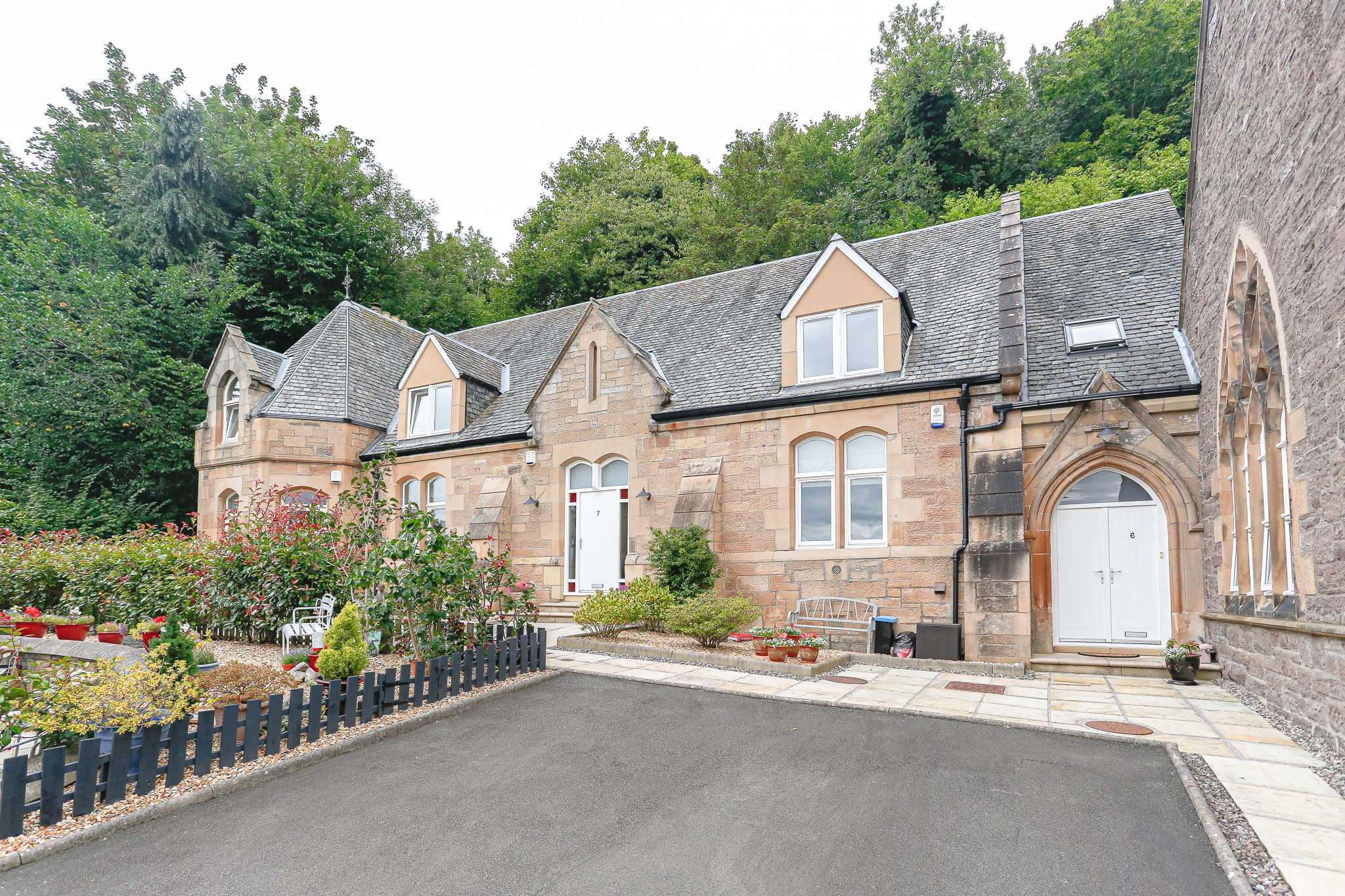 Chalmers Court, Bridge of Allan, FK9 Halliday Homes