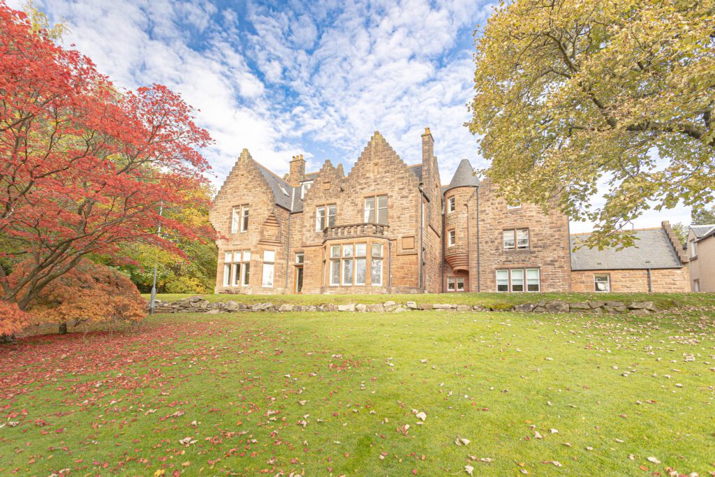Springwood Avenue, Stirling, FK8 Halliday Homes