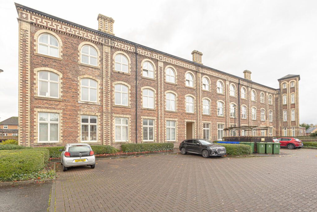 Hayford Mills, Cambusbarron, FK7 Halliday Homes