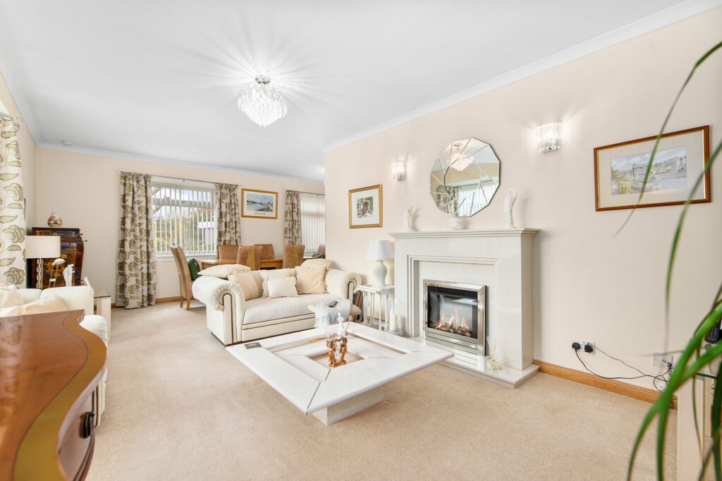 2 St Margarets Crescent 22