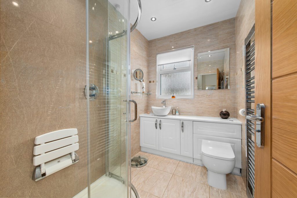 2 St Margarets Crescent 31