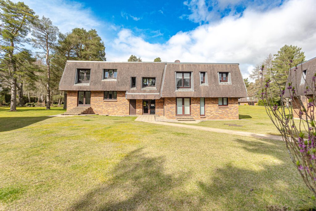 Glamis Court, Auchterarder, PH3 1SQ Halliday Homes