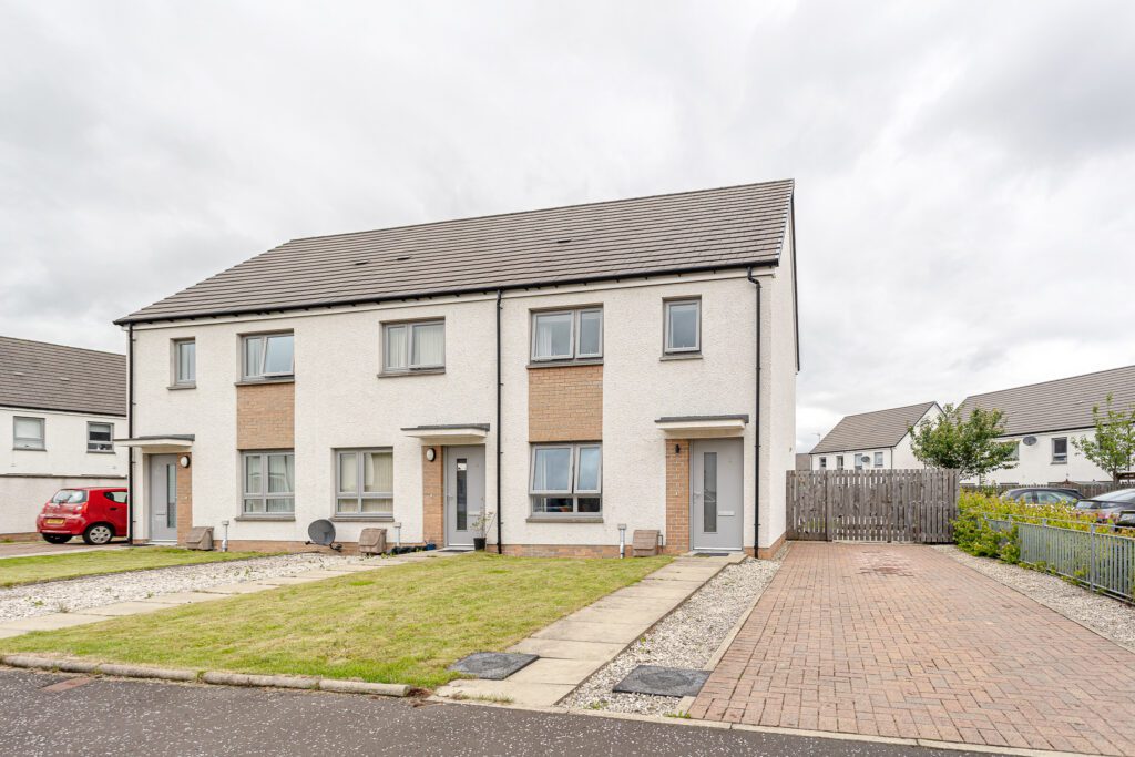 Duff Crescent, Stirling, FK8 Halliday Homes