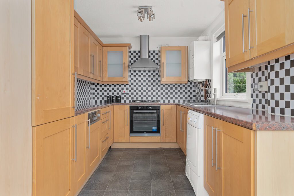 7 McVean Place 7