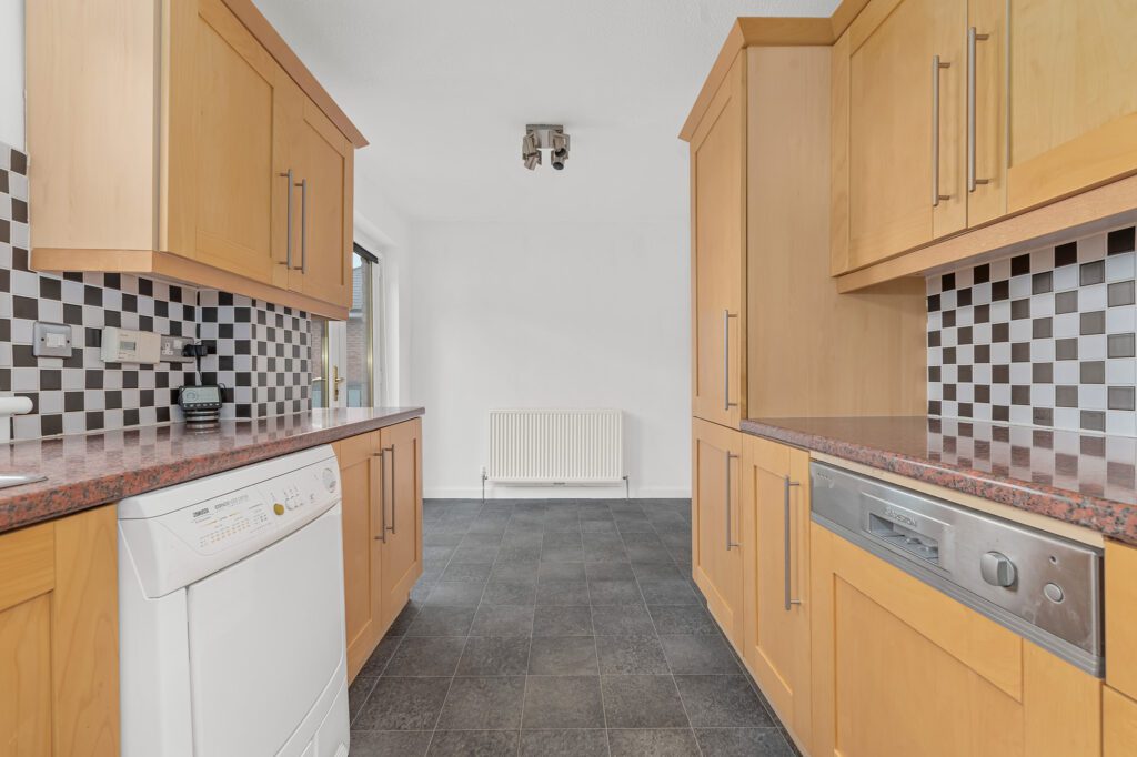 7 McVean Place 9