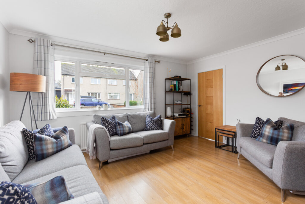 11 Highfield Avenue 07