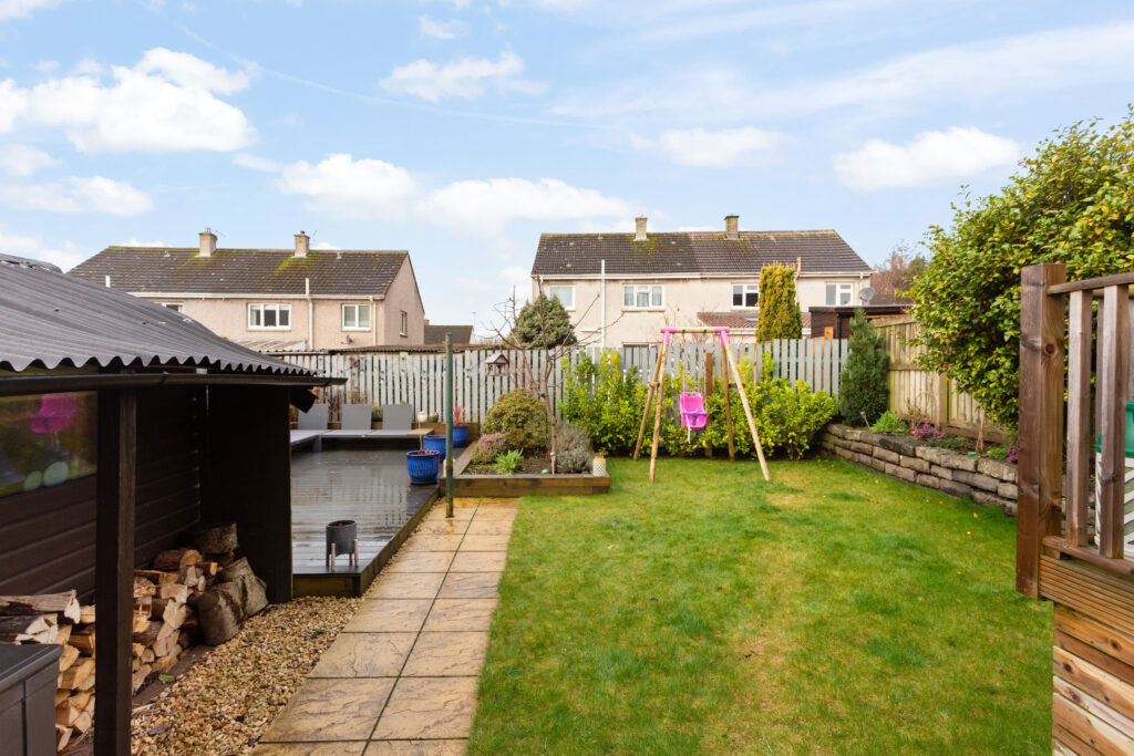 11 Highfield Avenue 30