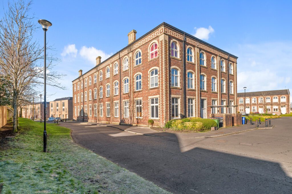 Hayford Mills, Cambusbarron, FK7 Halliday Homes
