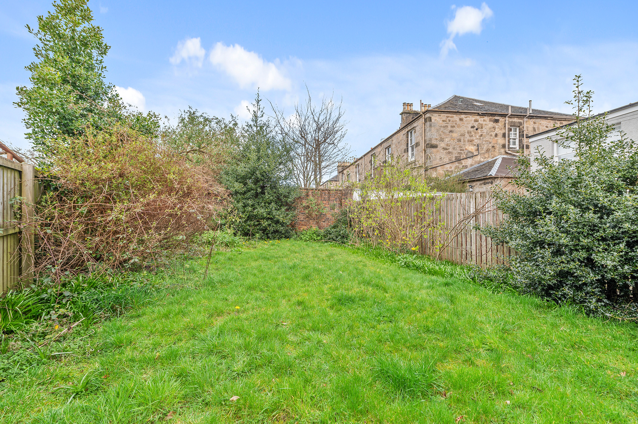 Gladstone Place, King's Park, Stirling Halliday Homes