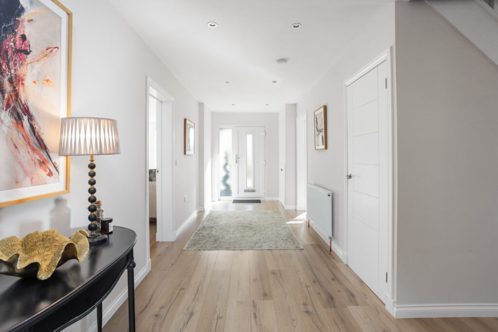 56 Inverallan Drive 05