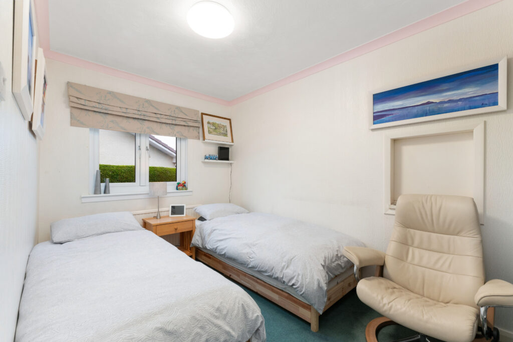 14 Nicolton Avenue 20