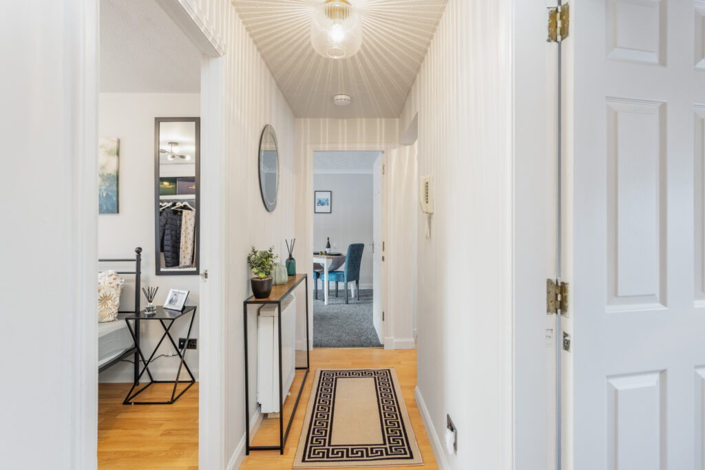 195 Waverley Crescent 04