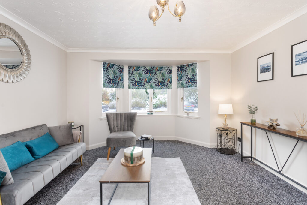 195 Waverley Crescent 07