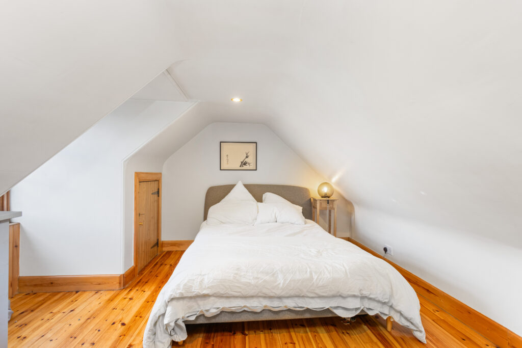 15 West Port 24