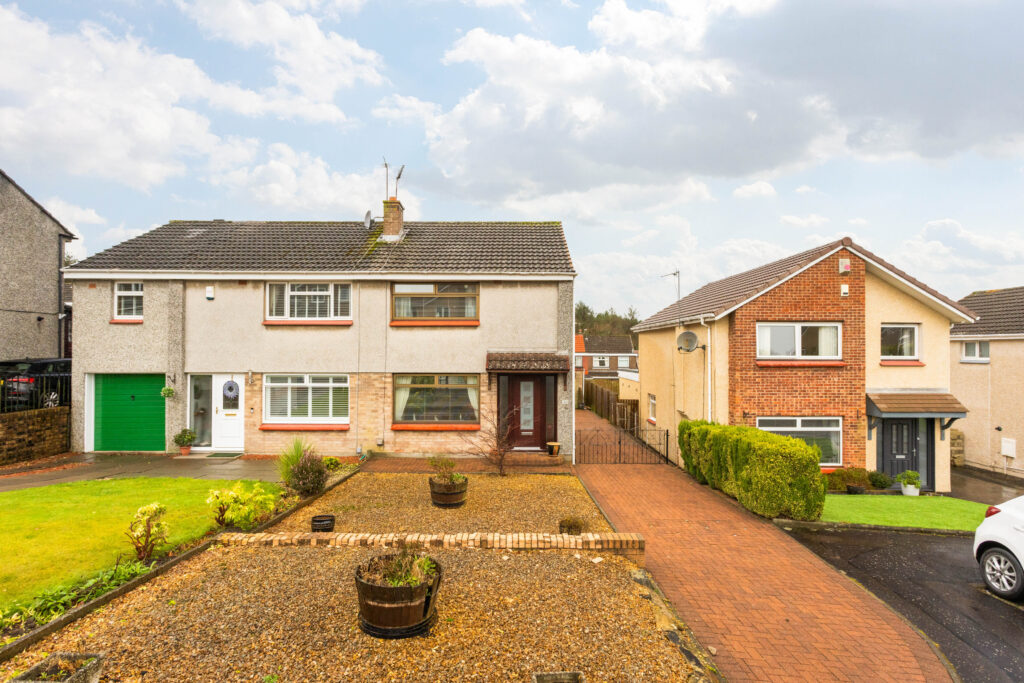 35 Woodlands Drive 02