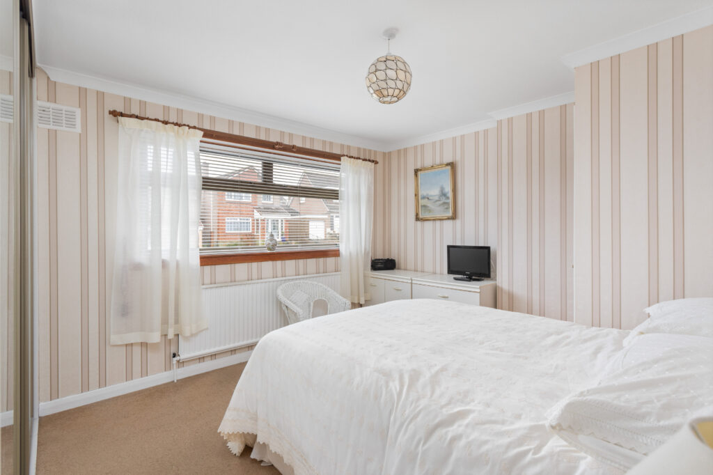35 Woodlands Drive 14