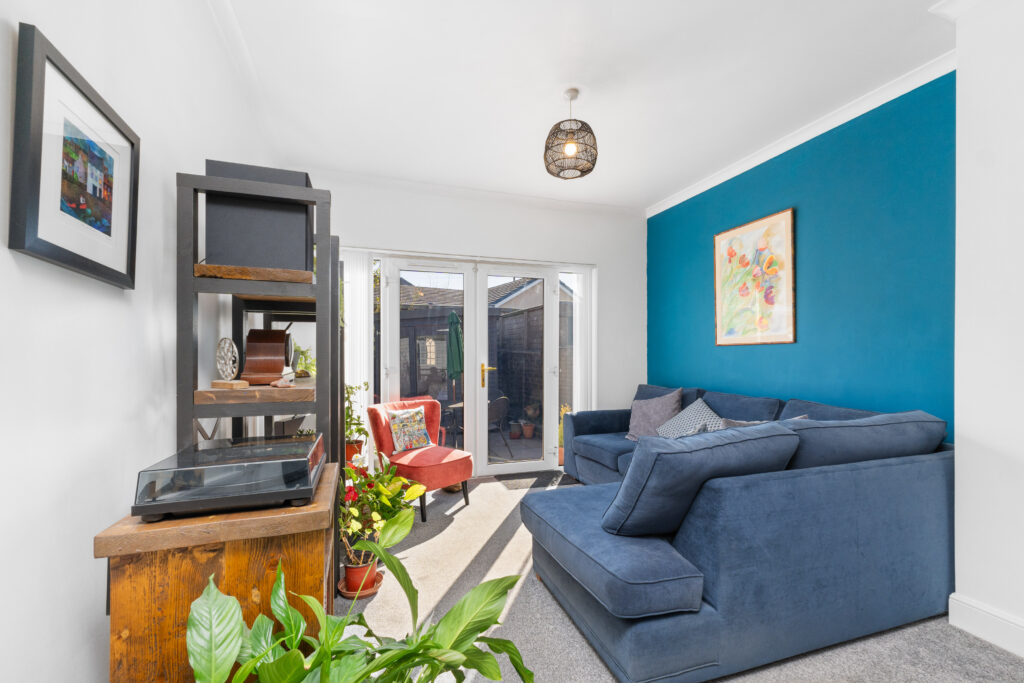 34 Grahamsdyke Road 13