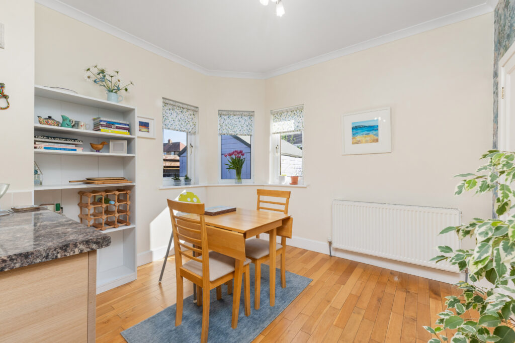 34 Grahamsdyke Road 17