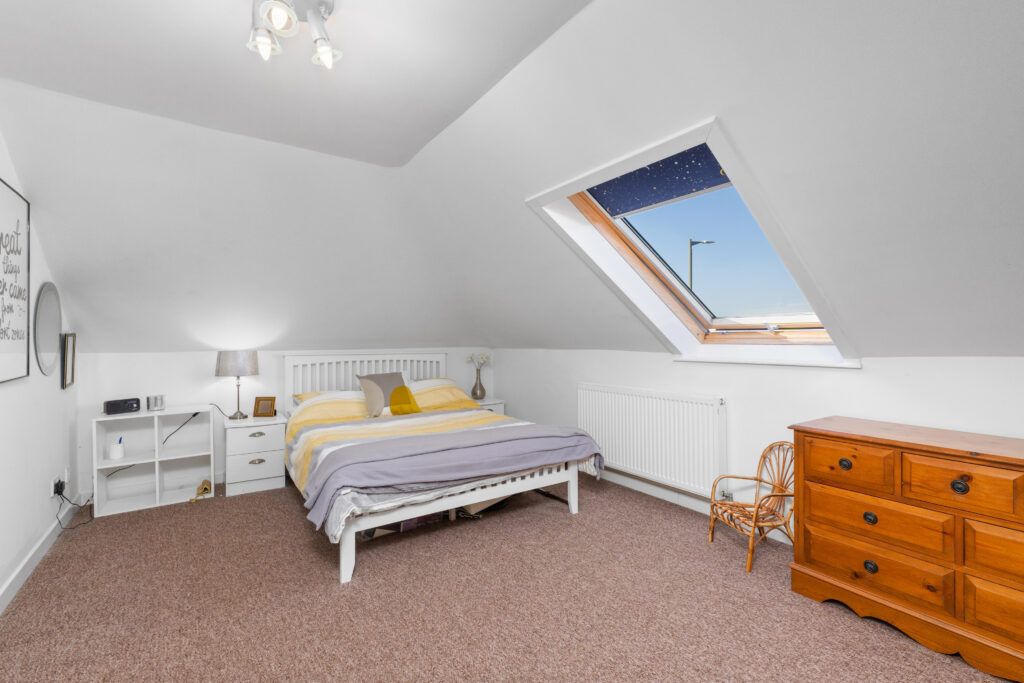 34 Grahamsdyke Road 28