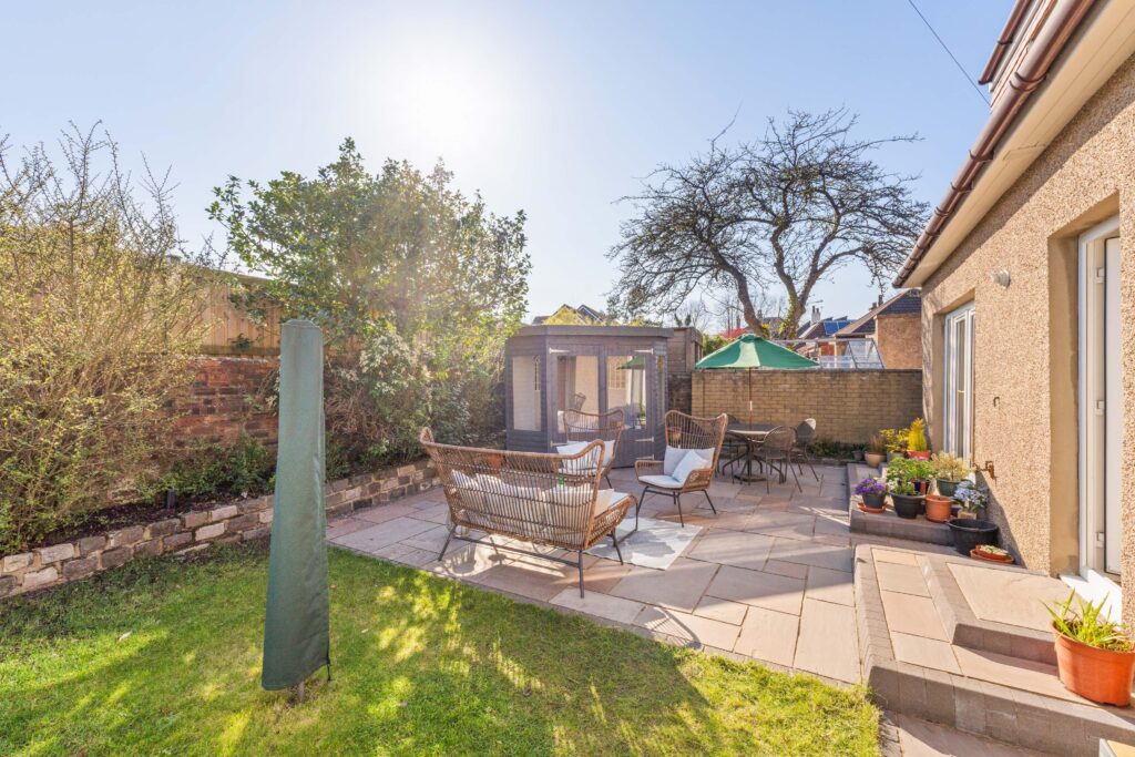 34 Grahamsdyke Road 34