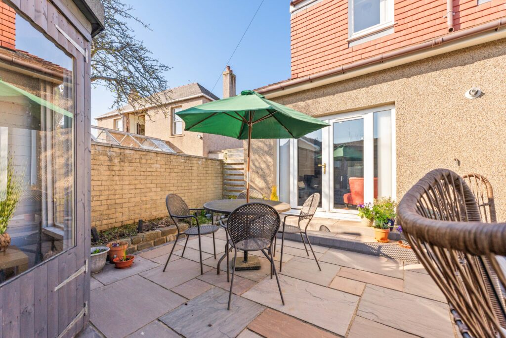 34 Grahamsdyke Road 39