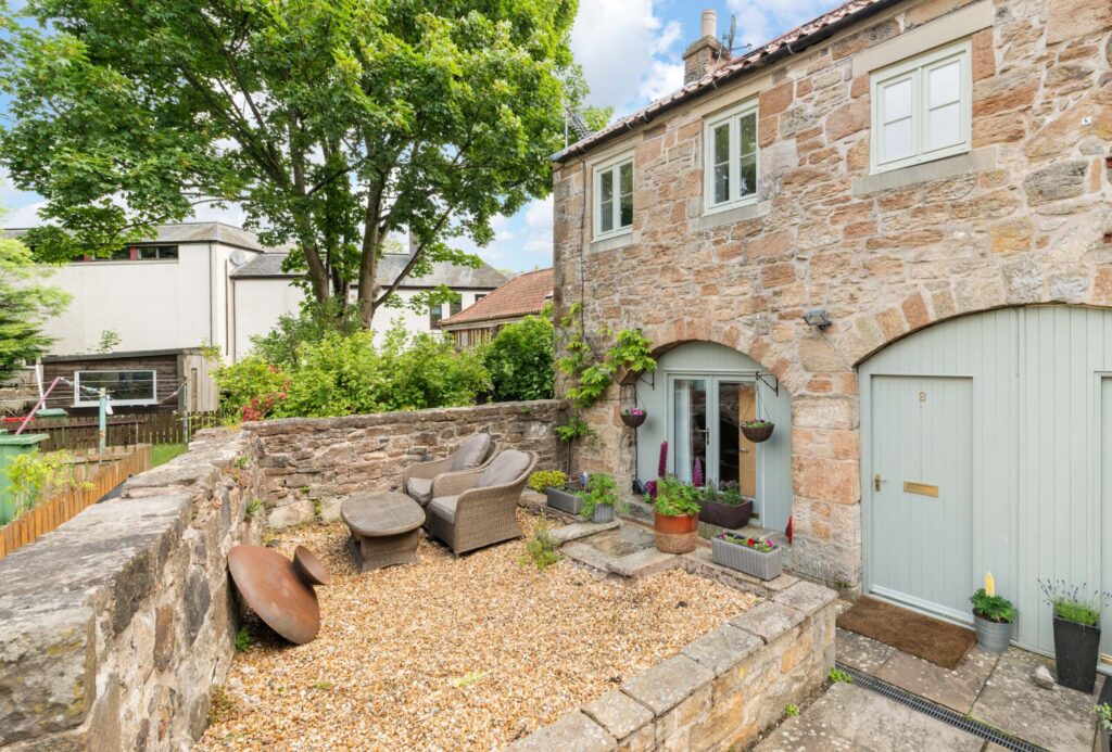 20B High Street 03