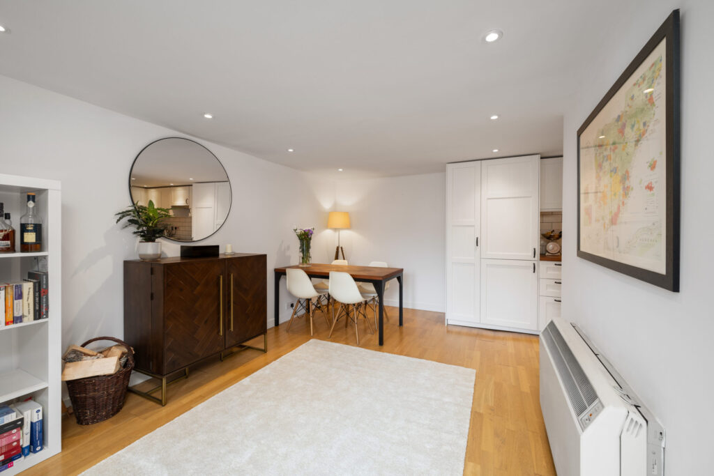 20B High Street 07