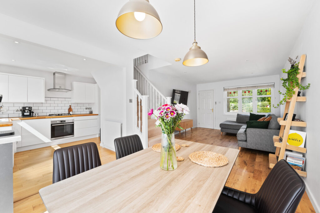 23 Ferry Court 06