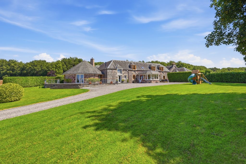 11_halliday_farm_house_027.jpg