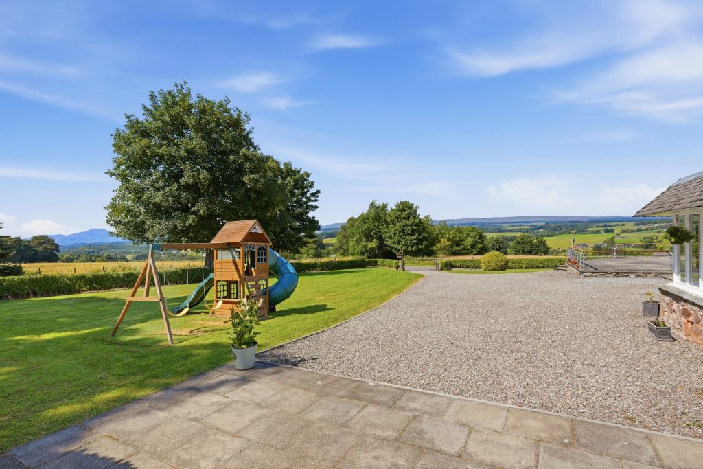 61_halliday_farm_house_032.jpg
