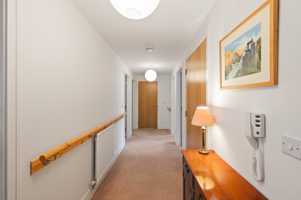15AllanWalkCourt06.jpg