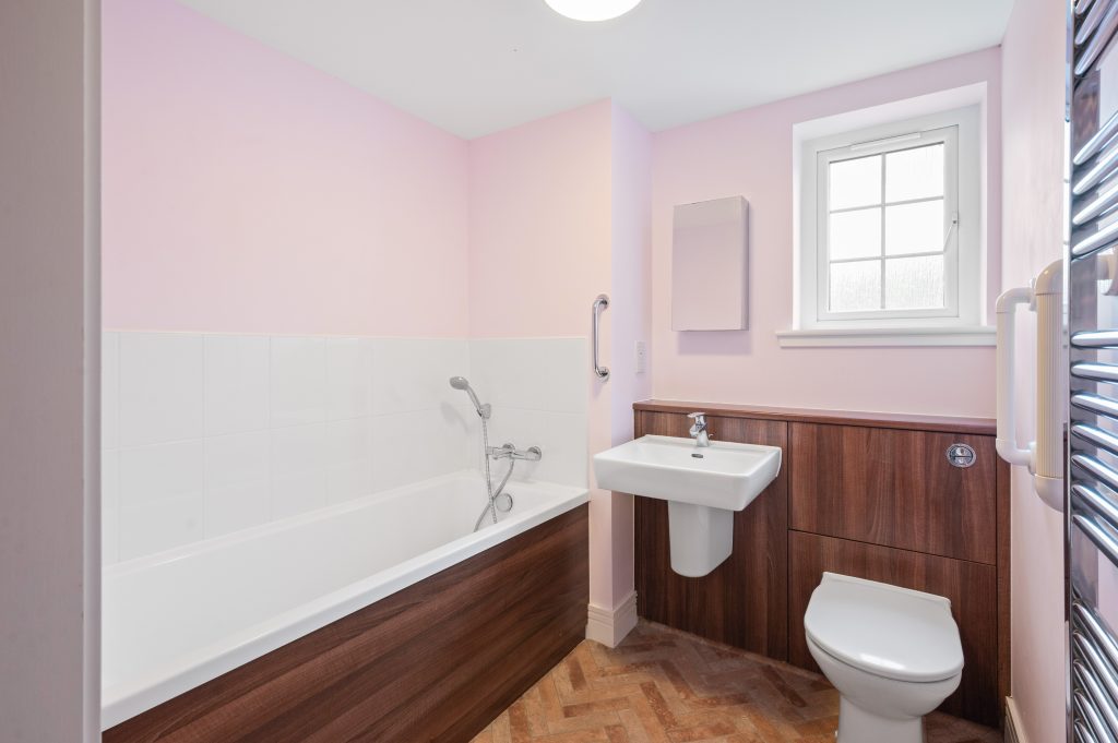 15AllanWalkCourt36.jpg