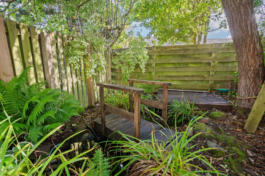 4ColtGardens82.jpg