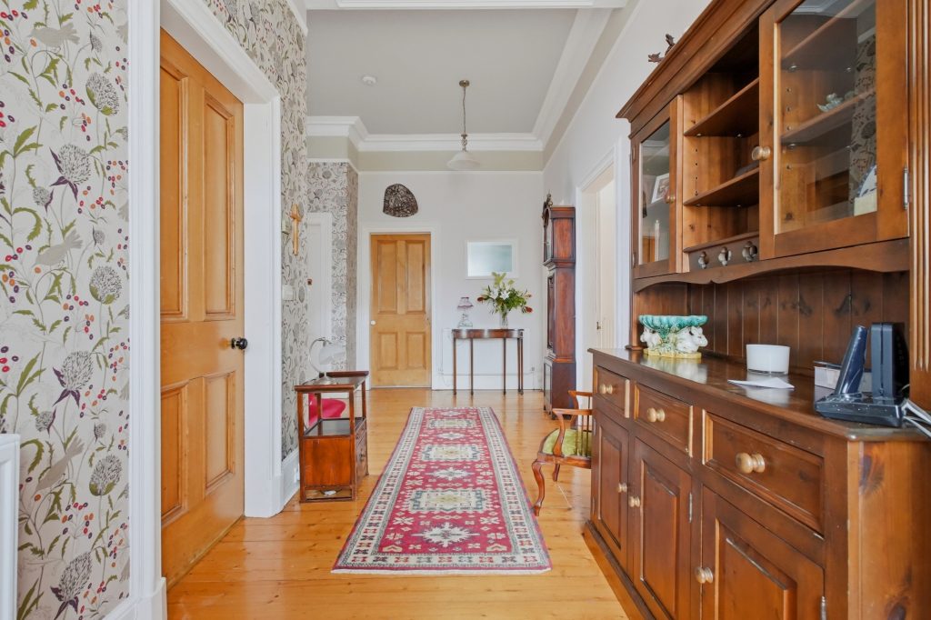 8_westerton_drive_006.jpg