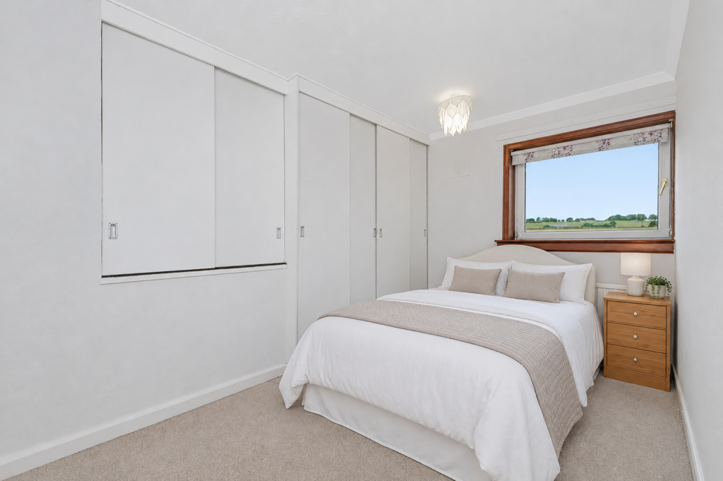 SereneNeutralBedroomRetreat.png