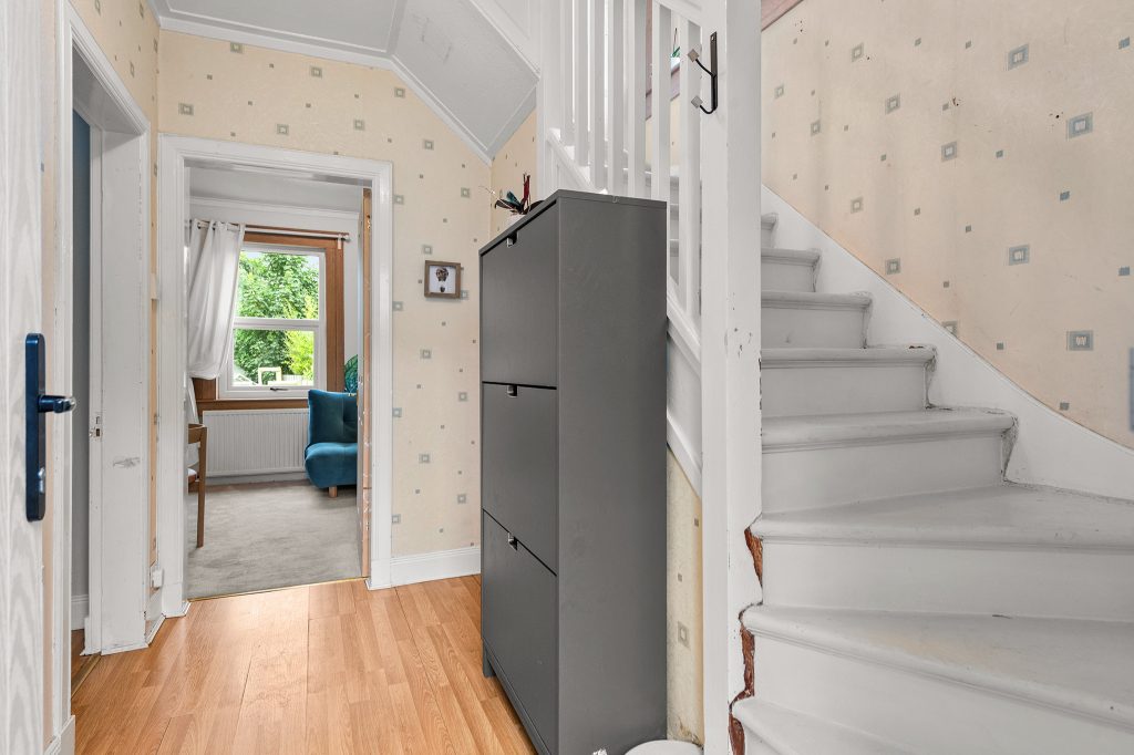 Hall.jpg