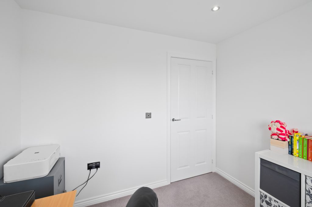 35RowanPlace70.jpg