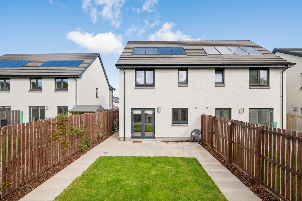 64FoyersWay53.jpg